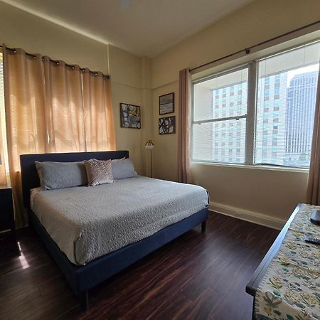 Amazing Condos Beautiful View 2 Blocks To French Quarter, Small Rooftop Pool, Gym, Seanger Theater, Super Dome, And Bourbon St Nowy Orlean Pokój zdjęcie