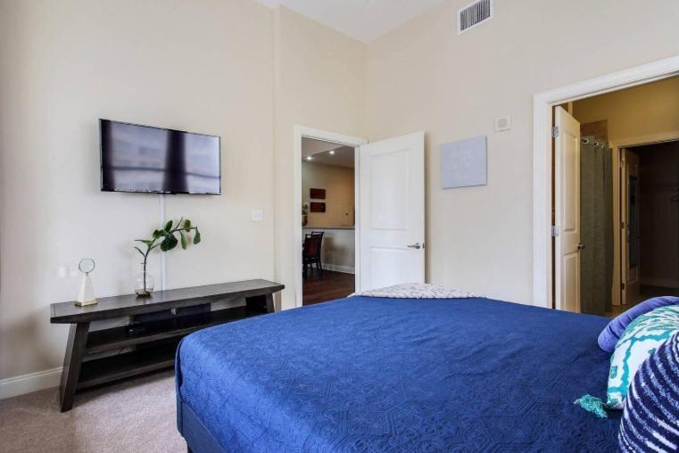 Amazing Condos Beautiful View 2 Blocks To French Quarter, Small Rooftop Pool, Gym, Seanger Theater, Super Dome, And Bourbon St Nowy Orlean Zewnętrze zdjęcie