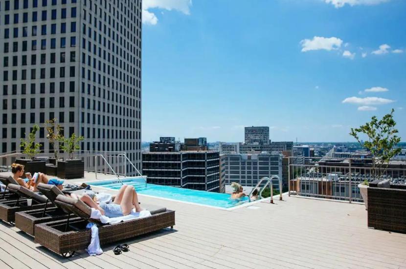 Amazing Condos Beautiful View 2 Blocks To French Quarter, Small Rooftop Pool, Gym, Seanger Theater, Super Dome, And Bourbon St Nowy Orlean Zewnętrze zdjęcie