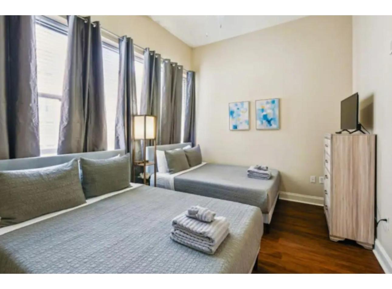 Amazing Condos Beautiful View 2 Blocks To French Quarter, Small Rooftop Pool, Gym, Seanger Theater, Super Dome, And Bourbon St Nowy Orlean Pokój zdjęcie