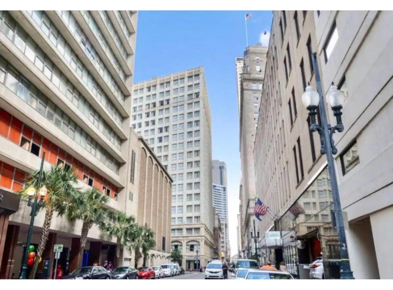 Amazing Condos Beautiful View 2 Blocks To French Quarter, Small Rooftop Pool, Gym, Seanger Theater, Super Dome, And Bourbon St Nowy Orlean Zewnętrze zdjęcie